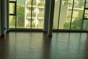 Cho thuê biệt thự quận Thủ Đức. MT đường số 12, P. Hiệp Bình Chánh.