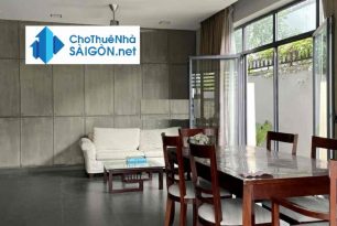 Cho thuê biệt thự quận Thủ Đức. MT đường số 25 , P. Hiệp Bình Chánh.