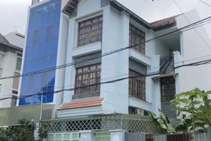 Cho thuê biệt thự quận Thủ Đức. MT đường 18, P. Hiệp Bình Chánh.